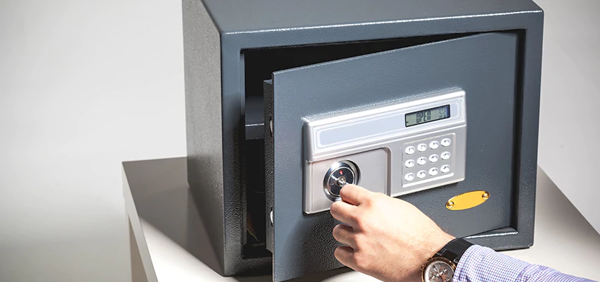 Jewelry Safe Unlocking Service in Homeland, California